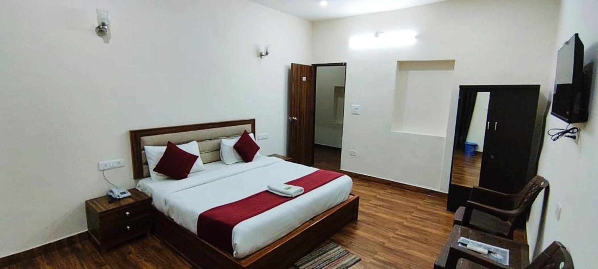 Luxury Rooms In Safdarjung Enclave Near Aiims & Safdarjung Hospital Νέο Δελχί Εξωτερικό φωτογραφία
